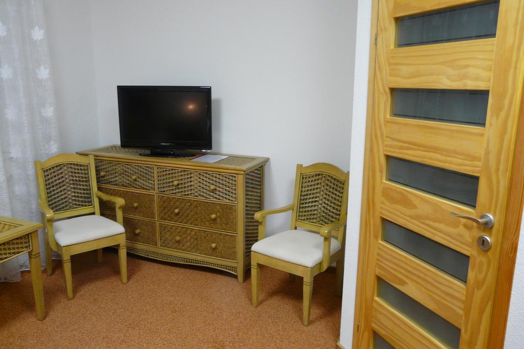 Hotel Kreuzbruchhof Burg Stargard Cameră foto